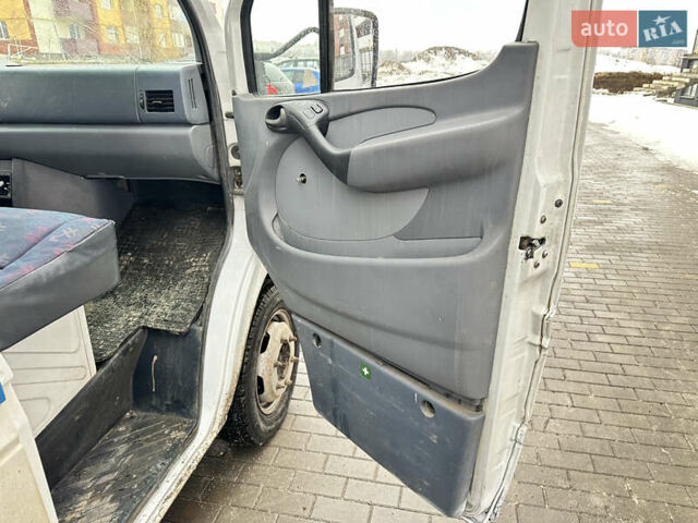Білий Мерседес Sprinter, об'ємом двигуна 2.9 л та пробігом 500 тис. км за 6900 $, фото 15 на Automoto.ua