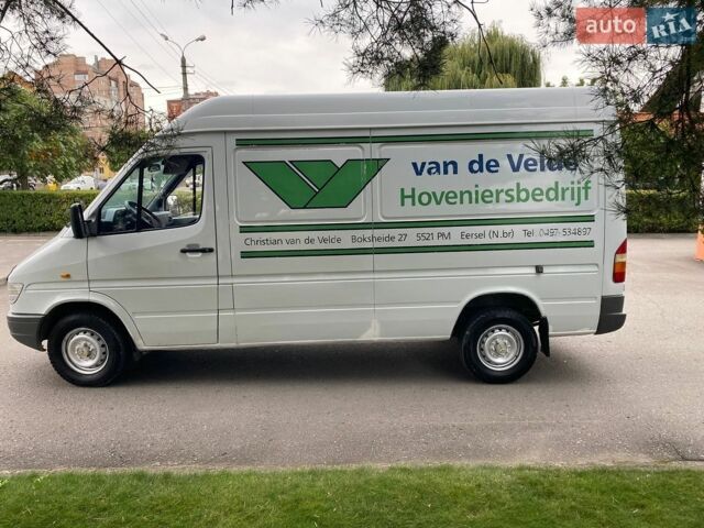 Белый Мерседес Sprinter, объемом двигателя 2.87 л и пробегом 790 тыс. км за 6950 $, фото 2 на Automoto.ua