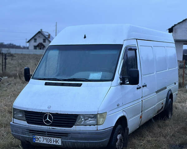 Белый Мерседес Sprinter, объемом двигателя 2.87 л и пробегом 600 тыс. км за 5999 $, фото 6 на Automoto.ua