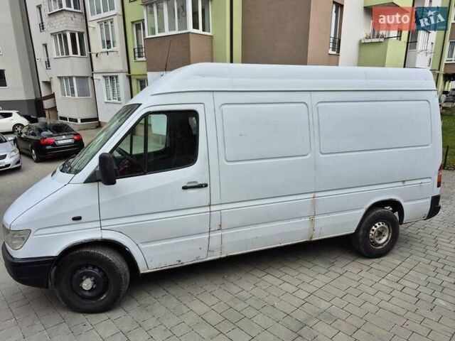 Білий Мерседес Sprinter, об'ємом двигуна 2.9 л та пробігом 600 тис. км за 5000 $, фото 3 на Automoto.ua