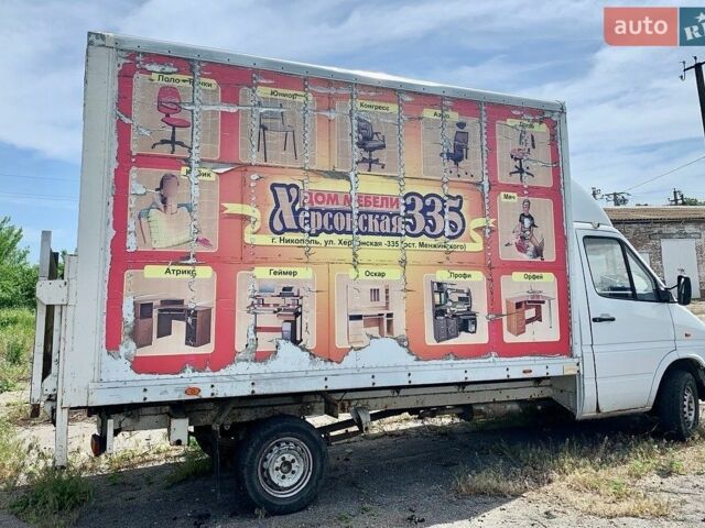 Белый Мерседес Sprinter, объемом двигателя 2.9 л и пробегом 380 тыс. км за 10000 $, фото 6 на Automoto.ua