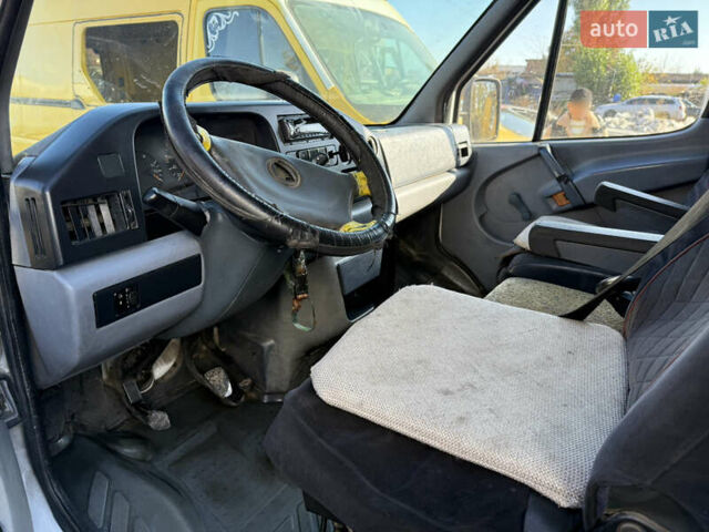 Мерседес Sprinter 1999 у Вінниці на Automoto.ua Білий Мерседес Sprinter, об'ємом двигуна 2.87 л та пробігом 520 тис. км за 6700 $, фото 7 на Automoto.ua