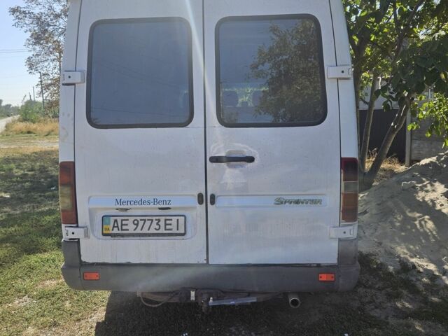 Білий Мерседес Sprinter, об'ємом двигуна 2.9 л та пробігом 550 тис. км за 6500 $, фото 5 на Automoto.ua