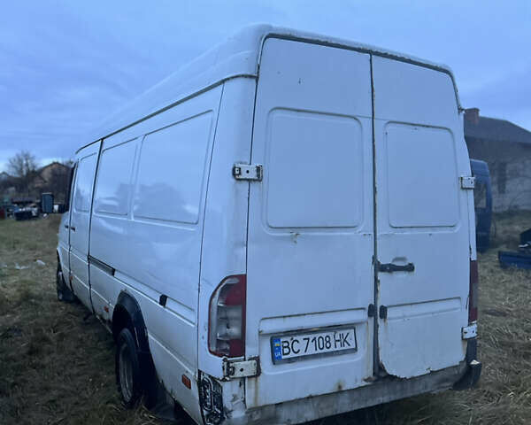 Белый Мерседес Sprinter, объемом двигателя 2.87 л и пробегом 600 тыс. км за 5999 $, фото 8 на Automoto.ua