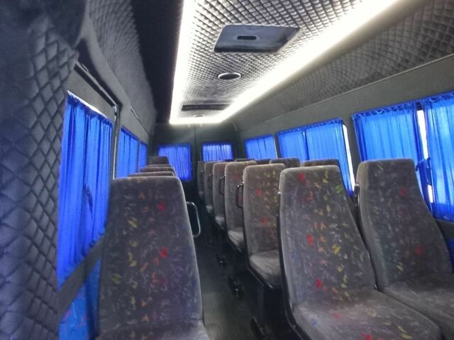 Білий Мерседес Sprinter, об'ємом двигуна 2.9 л та пробігом 500 тис. км за 9500 $, фото 3 на Automoto.ua