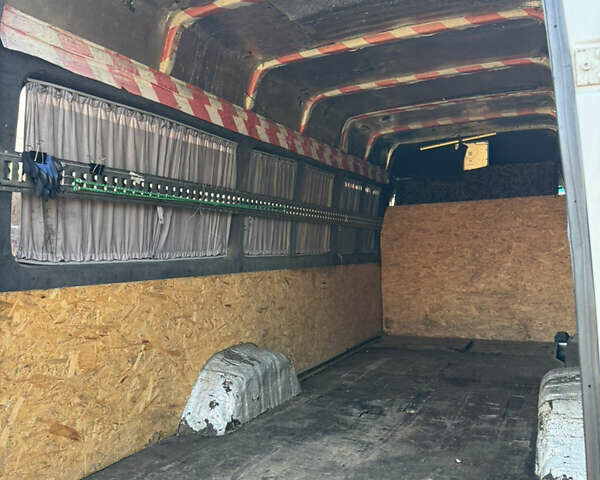 Білий Мерседес Sprinter, об'ємом двигуна 2.87 л та пробігом 800 тис. км за 8500 $, фото 9 на Automoto.ua