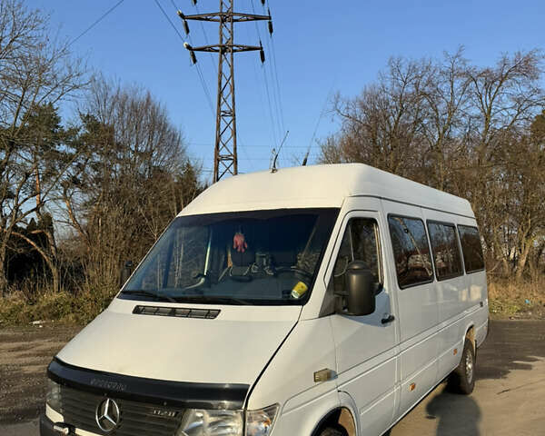 Білий Мерседес Sprinter, об'ємом двигуна 2.87 л та пробігом 800 тис. км за 8500 $, фото 3 на Automoto.ua