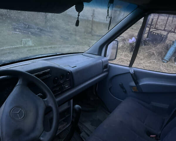 Белый Мерседес Sprinter, объемом двигателя 2.87 л и пробегом 600 тыс. км за 5999 $, фото 9 на Automoto.ua