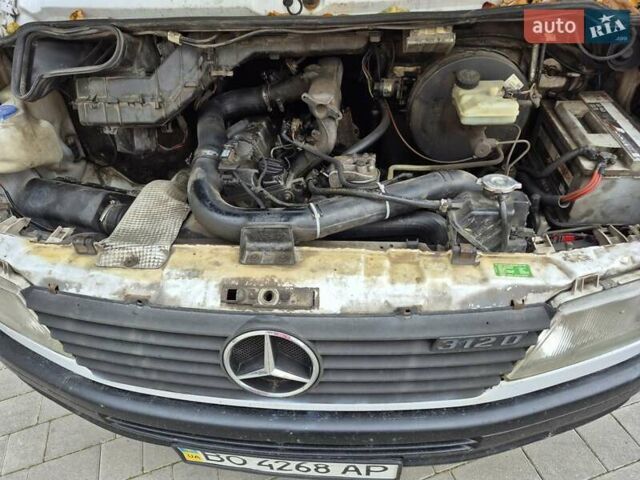 Білий Мерседес Sprinter, об'ємом двигуна 2.9 л та пробігом 600 тис. км за 5000 $, фото 6 на Automoto.ua