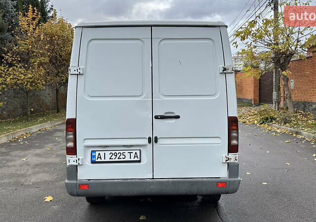 Білий Мерседес Sprinter, об'ємом двигуна 2.9 л та пробігом 567 тис. км за 7500 $, фото 4 на Automoto.ua