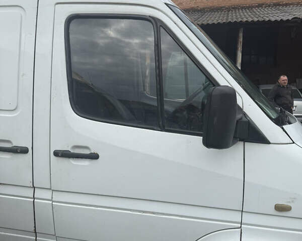 Білий Мерседес Sprinter, об'ємом двигуна 2.87 л та пробігом 520 тис. км за 6700 $, фото 1 на Automoto.ua