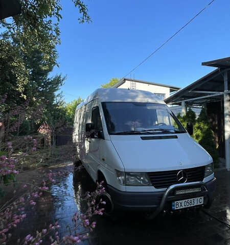 Білий Мерседес Sprinter, об'ємом двигуна 2.9 л та пробігом 500 тис. км за 13500 $, фото 4 на Automoto.ua