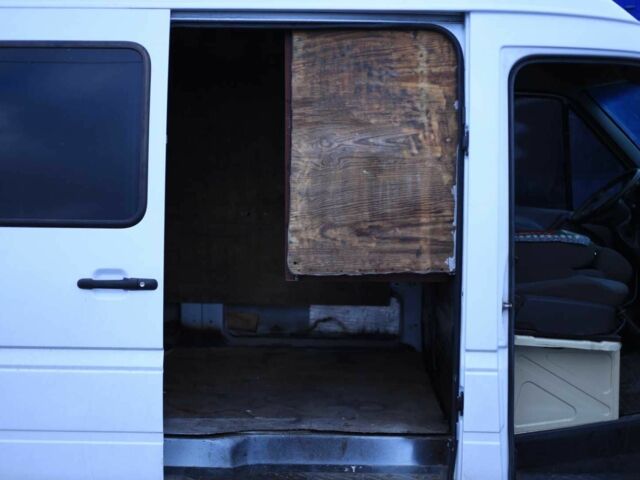 Білий Мерседес Sprinter, об'ємом двигуна 2.9 л та пробігом 500 тис. км за 9500 $, фото 9 на Automoto.ua