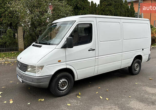 Білий Мерседес Sprinter, об'ємом двигуна 2.9 л та пробігом 567 тис. км за 7500 $, фото 1 на Automoto.ua