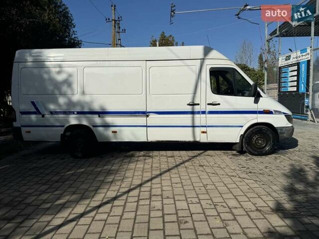 Білий Мерседес Sprinter, об'ємом двигуна 2.1 л та пробігом 526 тис. км за 6700 $, фото 6 на Automoto.ua