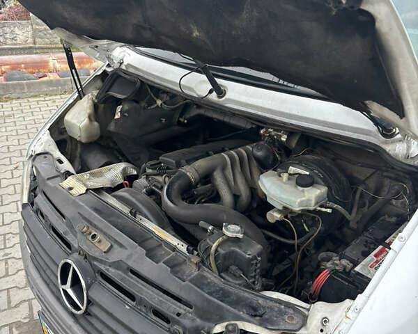Білий Мерседес Sprinter, об'ємом двигуна 2.7 л та пробігом 408 тис. км за 8700 $, фото 26 на Automoto.ua
