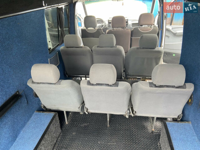 Белый Мерседес Sprinter, объемом двигателя 2.1 л и пробегом 787 тыс. км за 8850 $, фото 25 на Automoto.ua