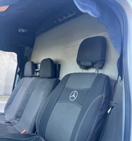 Белый Мерседес Sprinter, объемом двигателя 2.9 л и пробегом 680 тыс. км за 5000 $, фото 11 на Automoto.ua