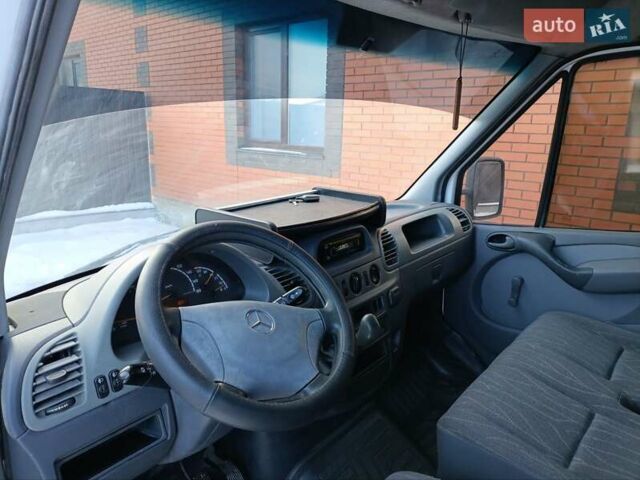 Белый Мерседес Sprinter, объемом двигателя 2.2 л и пробегом 500 тыс. км за 9700 $, фото 14 на Automoto.ua
