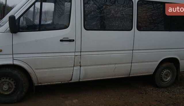 Білий Мерседес Sprinter, об'ємом двигуна 2.15 л та пробігом 425 тис. км за 5900 $, фото 3 на Automoto.ua