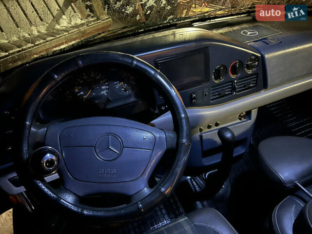 Білий Мерседес Sprinter, об'ємом двигуна 2.9 л та пробігом 542 тис. км за 11200 $, фото 7 на Automoto.ua