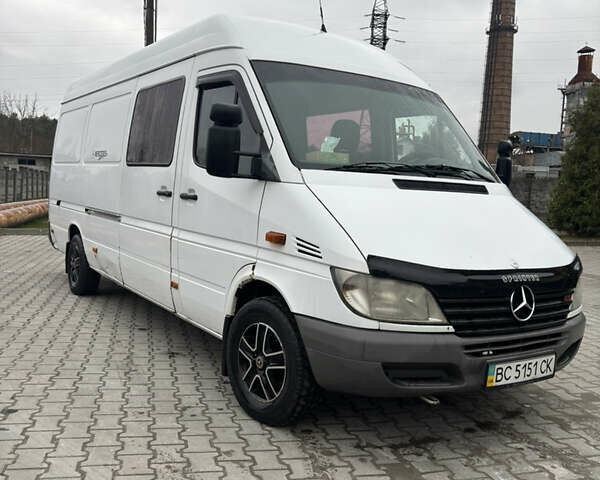 Білий Мерседес Sprinter, об'ємом двигуна 2.7 л та пробігом 408 тис. км за 8700 $, фото 7 на Automoto.ua