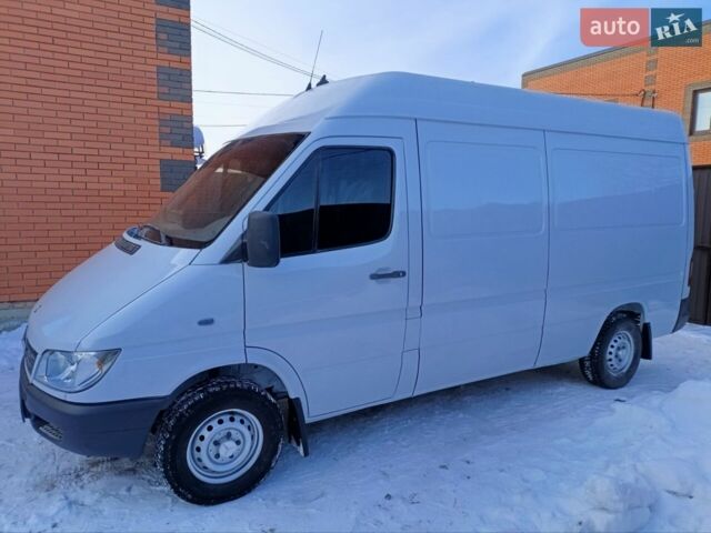 Белый Мерседес Sprinter, объемом двигателя 2.1 л и пробегом 350 тыс. км за 8999 $, фото 22 на Automoto.ua
