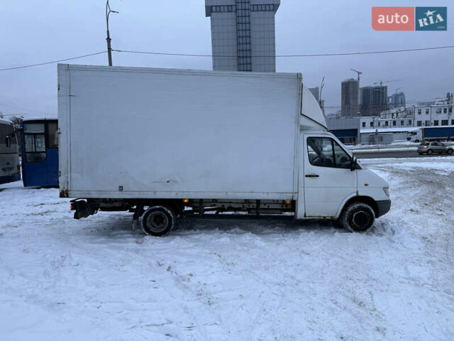 Белый Мерседес Sprinter, объемом двигателя 2.87 л и пробегом 700 тыс. км за 10500 $, фото 18 на Automoto.ua