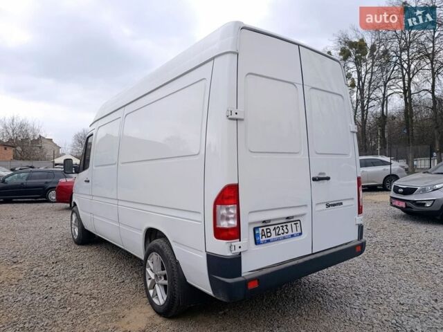 Белый Мерседес Sprinter, объемом двигателя 2.2 л и пробегом 380 тыс. км за 9700 $, фото 10 на Automoto.ua