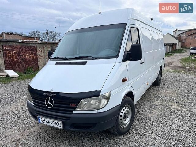 Белый Мерседес Sprinter, объемом двигателя 2.15 л и пробегом 479 тыс. км за 12499 $, фото 5 на Automoto.ua