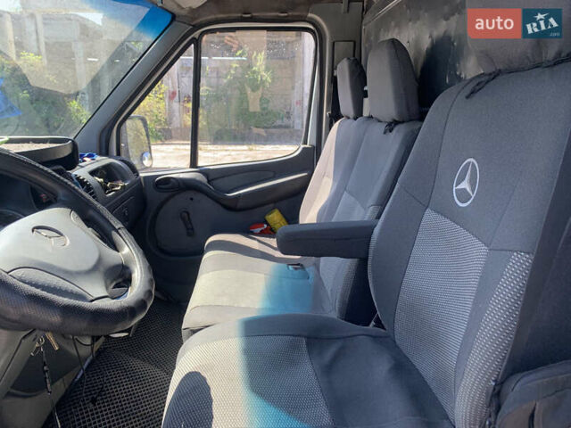 Мерседес Sprinter 2001 в Лубнах на Automoto.ua Белый Мерседес Sprinter, объемом двигателя 2.15 л и пробегом 560 тыс. км за 4499 $, фото 9 на Automoto.ua