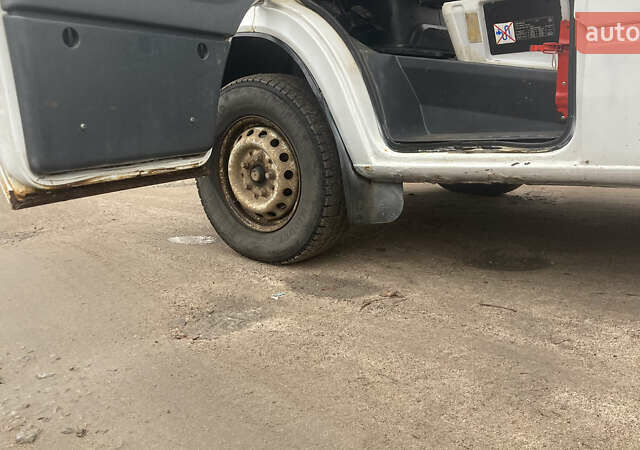 Білий Мерседес Sprinter, об'ємом двигуна 2.15 л та пробігом 743 тис. км за 5800 $, фото 13 на Automoto.ua