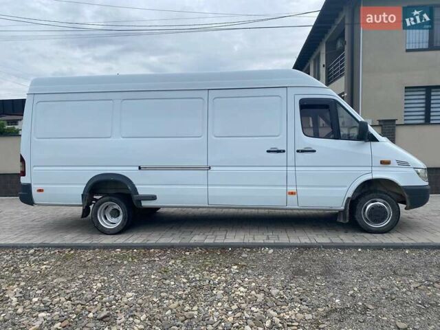 Білий Мерседес Sprinter, об'ємом двигуна 2.69 л та пробігом 355 тис. км за 13500 $, фото 1 на Automoto.ua