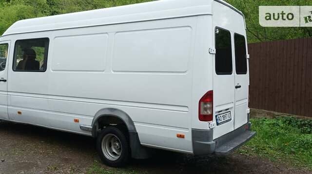 Білий Мерседес Sprinter, об'ємом двигуна 2.15 л та пробігом 182 тис. км за 13300 $, фото 3 на Automoto.ua