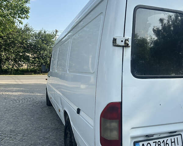 Мерседес Sprinter 2001 у Ужгороді на Automoto.ua Білий Мерседес Sprinter, об'ємом двигуна 2.15 л та пробігом 420 тис. км за 6600 $, фото 7 на Automoto.ua
