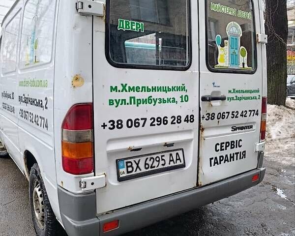 Белый Мерседес Sprinter, объемом двигателя 2.2 л и пробегом 410 тыс. км за 4500 $, фото 6 на Automoto.ua