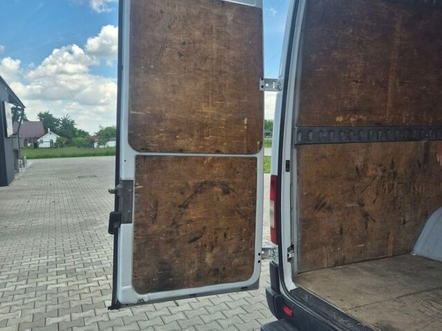 Белый Мерседес Sprinter, объемом двигателя 2.7 л и пробегом 460 тыс. км за 16900 $, фото 6 на Automoto.ua