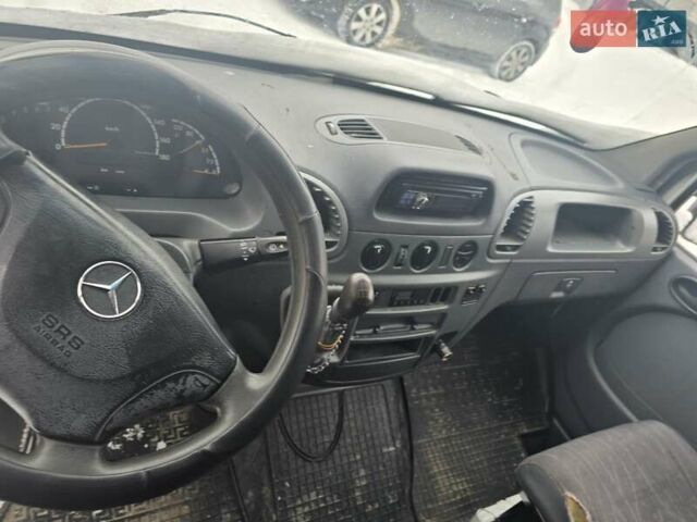 Білий Мерседес Sprinter, об'ємом двигуна 2.15 л та пробігом 200 тис. км за 6800 $, фото 4 на Automoto.ua