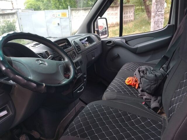 Білий Мерседес Sprinter, об'ємом двигуна 2.7 л та пробігом 300 тис. км за 8000 $, фото 7 на Automoto.ua