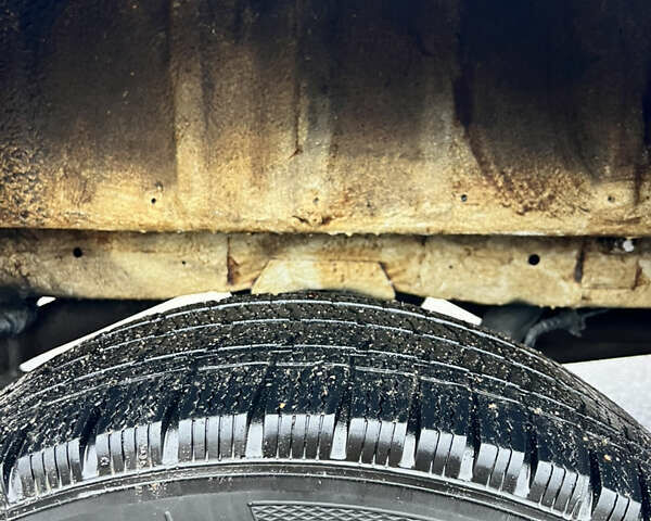 Білий Мерседес Sprinter, об'ємом двигуна 2.7 л та пробігом 900 тис. км за 10000 $, фото 5 на Automoto.ua