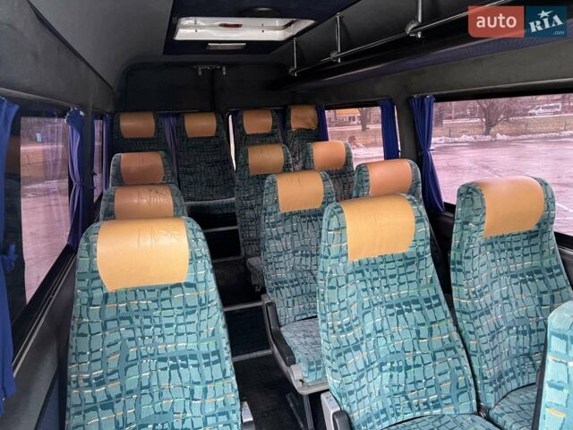 Белый Мерседес Sprinter, объемом двигателя 2.15 л и пробегом 600 тыс. км за 8500 $, фото 10 на Automoto.ua