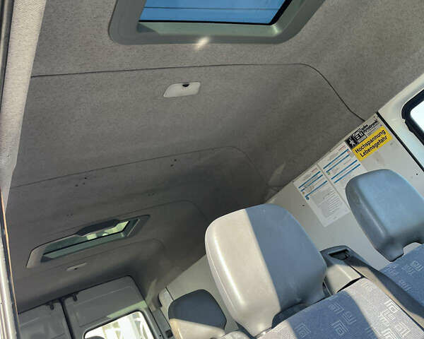 Білий Мерседес Sprinter, об'ємом двигуна 0 л та пробігом 110 тис. км за 21800 $, фото 28 на Automoto.ua