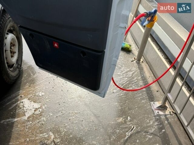 Білий Мерседес Sprinter, об'ємом двигуна 2.15 л та пробігом 570 тис. км за 6400 $, фото 12 на Automoto.ua