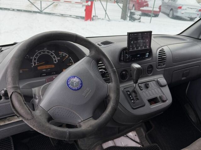 Белый Мерседес Sprinter, объемом двигателя 2.7 л и пробегом 277 тыс. км за 6000 $, фото 5 на Automoto.ua