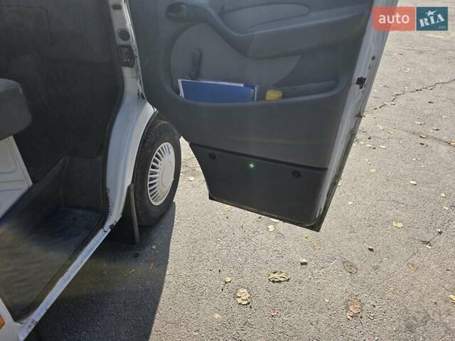 Білий Мерседес Sprinter, об'ємом двигуна 2.15 л та пробігом 650 тис. км за 9950 $, фото 8 на Automoto.ua