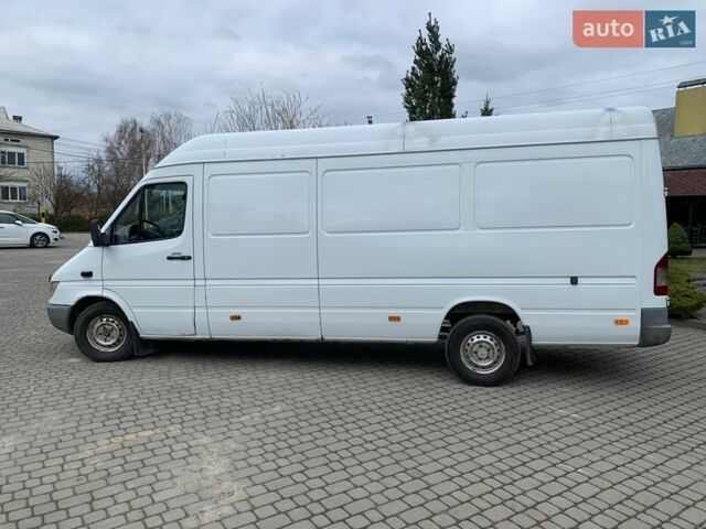 Белый Мерседес Sprinter, объемом двигателя 2.15 л и пробегом 191 тыс. км за 6750 $, фото 6 на Automoto.ua