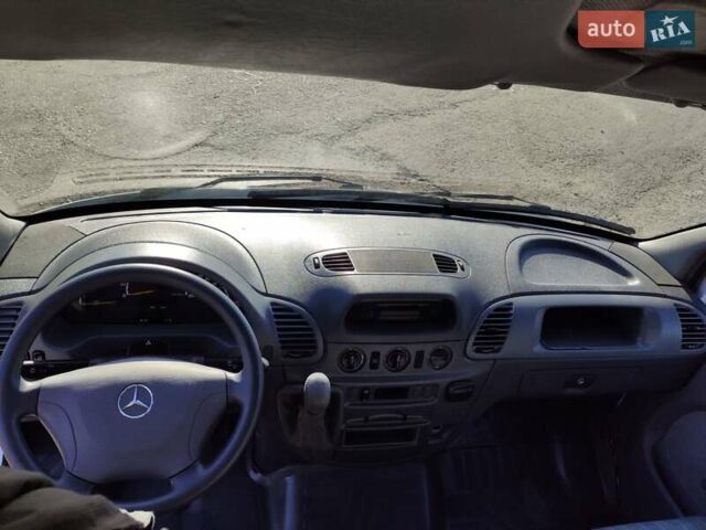 Белый Мерседес Sprinter, объемом двигателя 0 л и пробегом 260 тыс. км за 22500 $, фото 19 на Automoto.ua