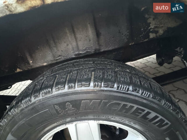 Белый Мерседес Sprinter, объемом двигателя 2.69 л и пробегом 454 тыс. км за 7500 $, фото 10 на Automoto.ua