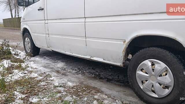 Білий Мерседес Sprinter, об'ємом двигуна 2.15 л та пробігом 363 тис. км за 6000 $, фото 12 на Automoto.ua