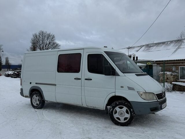 Белый Мерседес Sprinter, объемом двигателя 2.7 л и пробегом 277 тыс. км за 6000 $, фото 1 на Automoto.ua